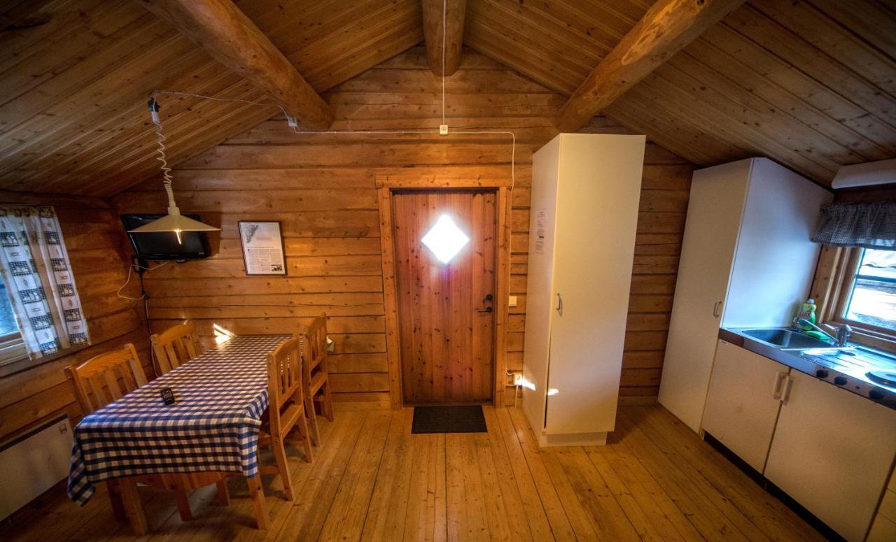 Ulvoe Lakeside Resort Ulvohamn Екстер'єр фото