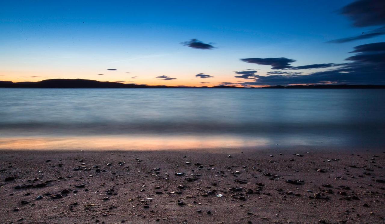 Ulvoe Lakeside Resort Ulvohamn Екстер'єр фото