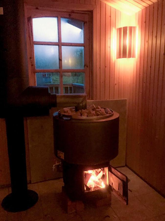 Ulvoe Lakeside Resort Ulvohamn Екстер'єр фото